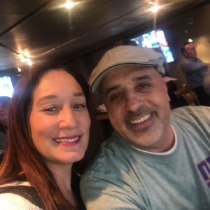 Meet your Posher, Bee